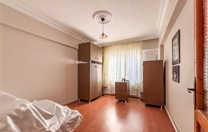 Çınarcık Çamlık’ta Denize Yürüme Mesafesinde 2+1 Balkonlu Satılık Daire