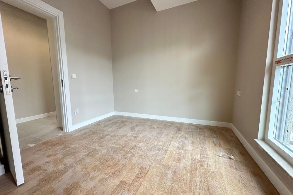 CENTURY 21 SAHRA'DAN KOZYATAĞI 1+1 KOMBİLİ SIFIR DAİRE