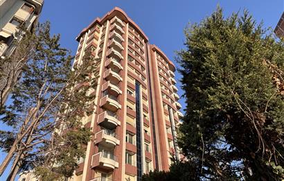 Kalamış'ta 3+1 Deniz Manzaralı Satılık Daire