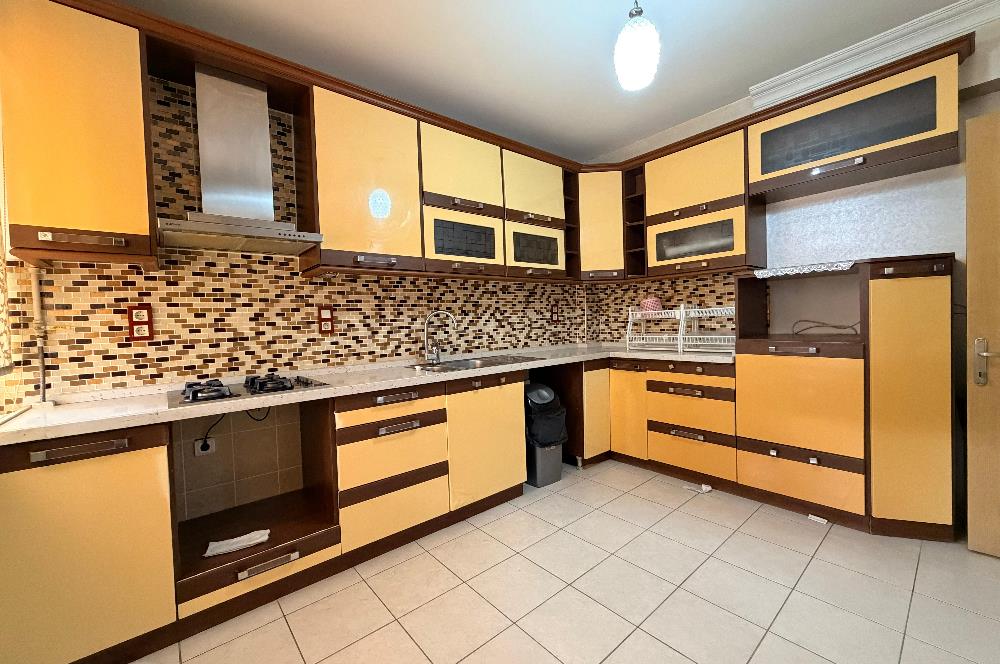 Beşevler Merkezi 4+1 Modern ve Aydınlık Daire