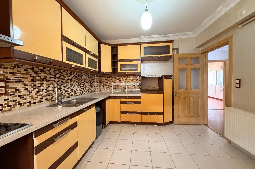 Beşevler Merkezi 4+1 Modern ve Aydınlık Daire