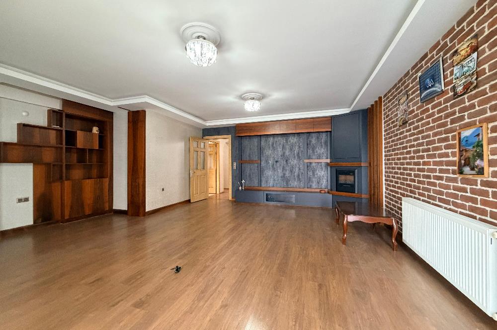 Beşevler Merkezi 4+1 Modern ve Aydınlık Daire