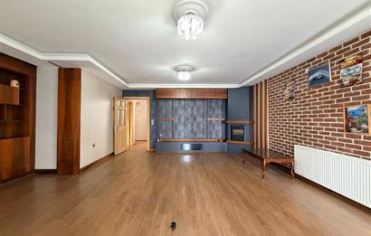 Beşevler Merkezi 4+1 Modern ve Aydınlık Daire