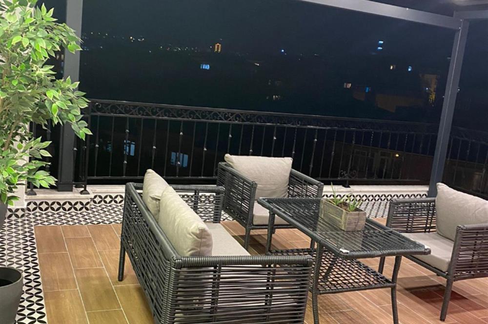 Tunalı ve Kızılay'a yürüme mesafesinde muhteşem teraslı dublex