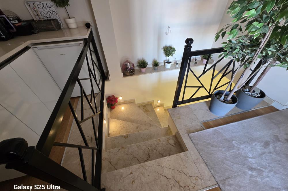 Tunalı ve Kızılay'a yürüme mesafesinde muhteşem teraslı dublex