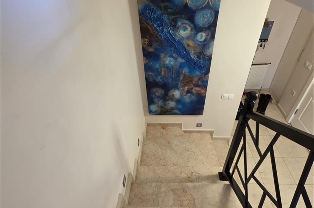 Tunalı ve Kızılay'a yürüme mesafesinde muhteşem teraslı dublex