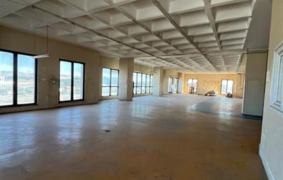 Tuzla Orhanlı'da Satılık Depo & Fabrikaya Uygun Komple Bina