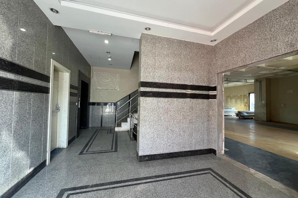 Tuzla Orhanlı'da Satılık Depo & Fabrikaya Uygun Komple Bina