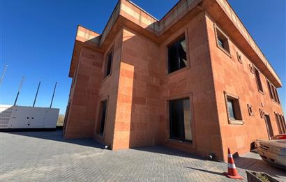 Tuzla Orhanlı'da Satılık Depo & Fabrikaya Uygun Komple Bina