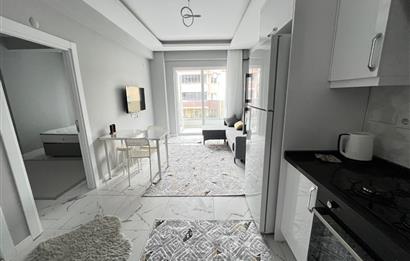 MERKEZİ KONUM GOP'TA SIFIR ARA KAT EŞYALI KİRALIK 1+1 DAİRE