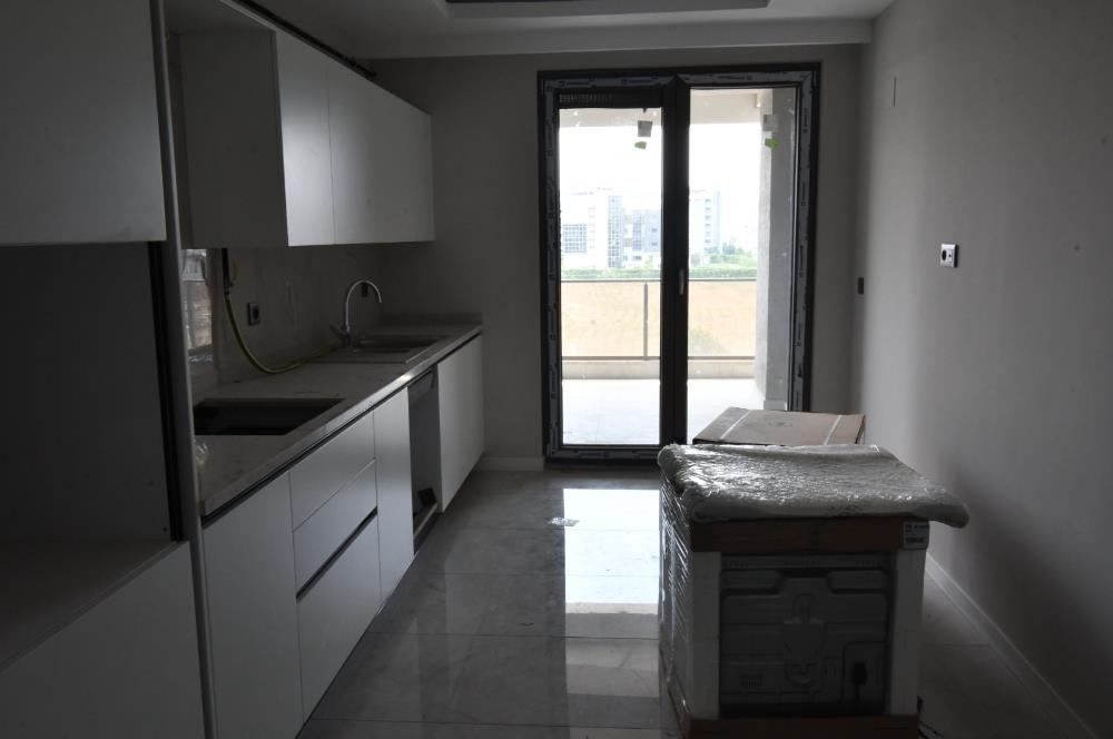 Ahmet Taner Kışlalı Bulvarda Kiralık 3+1 Daire