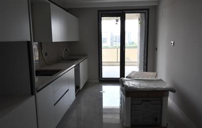 Ahmet Taner Kışlalı Bulvarda Kiralık 3+1 Daire