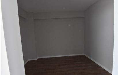 Ahmet Taner Kışlalı Bulvarda Kiralık 3+1 Daire