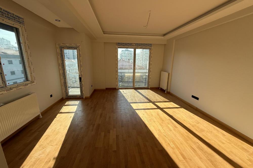 CENTURY 21 PREMİUM - ERENKÖY'de BAĞDAT CAD. YAKIN 3+1 YENİ DAİRE