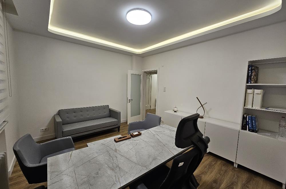 ŞİŞLİ HALASKARGAZİ CADDESİ ÜZERİNDE KİRALIK 4+1 BÜRO & OFİS