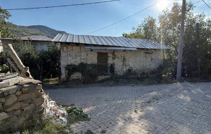 C21 Cius; Fevziye’de Köy İçi İmarlı Çift Cephe 655 m² Satılık Arsa