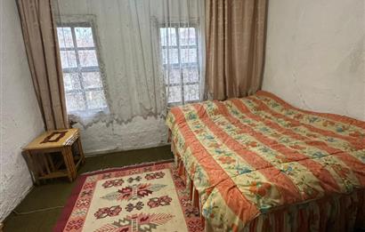 C21 Cius; Fevziye’de Köy İçi İmarlı Çift Cephe 655 m² Satılık Arsa