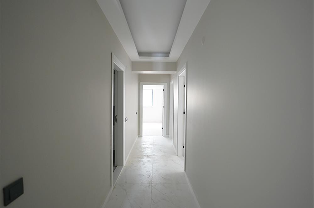 C21 Cius; Hisar’da Özel Bahçeli, Deniz Manzaralı Sıfır 3+1 Daire