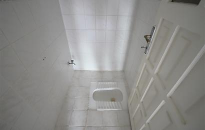 C21 Cius; Eşref Dinçer Mahallesinde Köşe Ara Kat 2+1 Kiralık