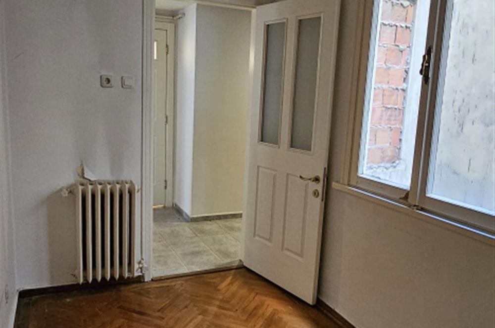 ŞİŞLİ MERKEZ MAHALLESİ PERİHAN SOKAK'TA KİRALIK 3+1 DAİRE