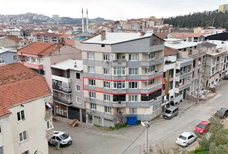 C21 Cius; Eşref Dinçer Mahallesinde Köşe Ara Kat 2+1 Kiralık - 1 - 32916