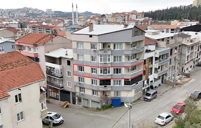 C21 Cius; Eşref Dinçer Mahallesinde Köşe Ara Kat 2+1 Kiralık