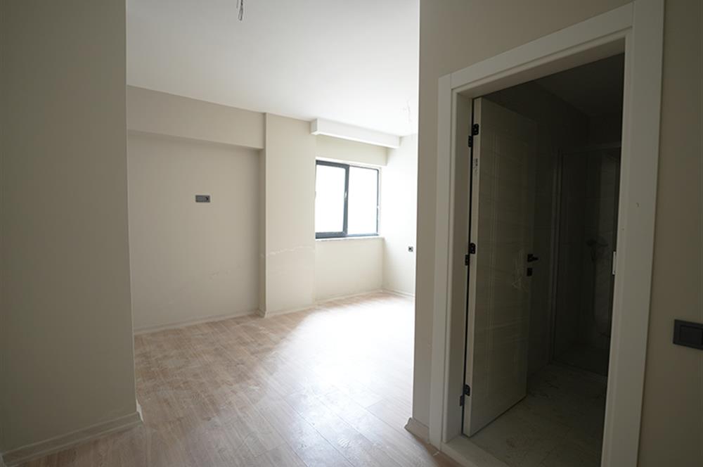 C21 Cius; Hisar’da Özel Bahçeli, Deniz Manzaralı Sıfır 3+1 Daire