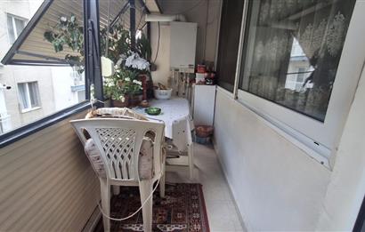 Alaybey İzbana Yürüme Mesafesinde Bakımlı 2+1 Satılık Daire