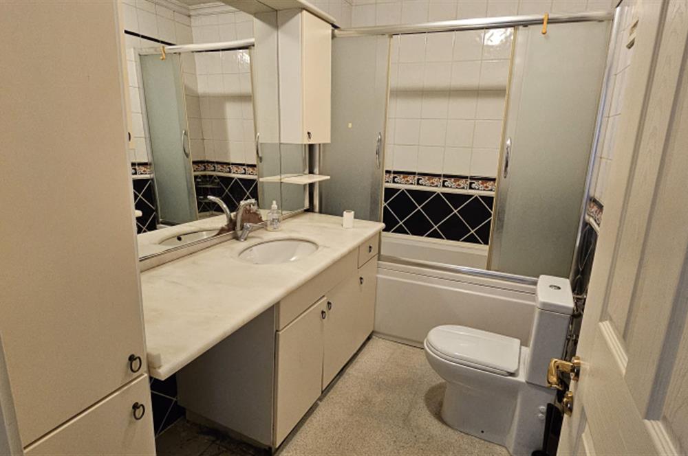 ŞİŞLİ MERKEZ MAHALLESİ PERİHAN SOKAK'TA KİRALIK 3+1 DAİRE