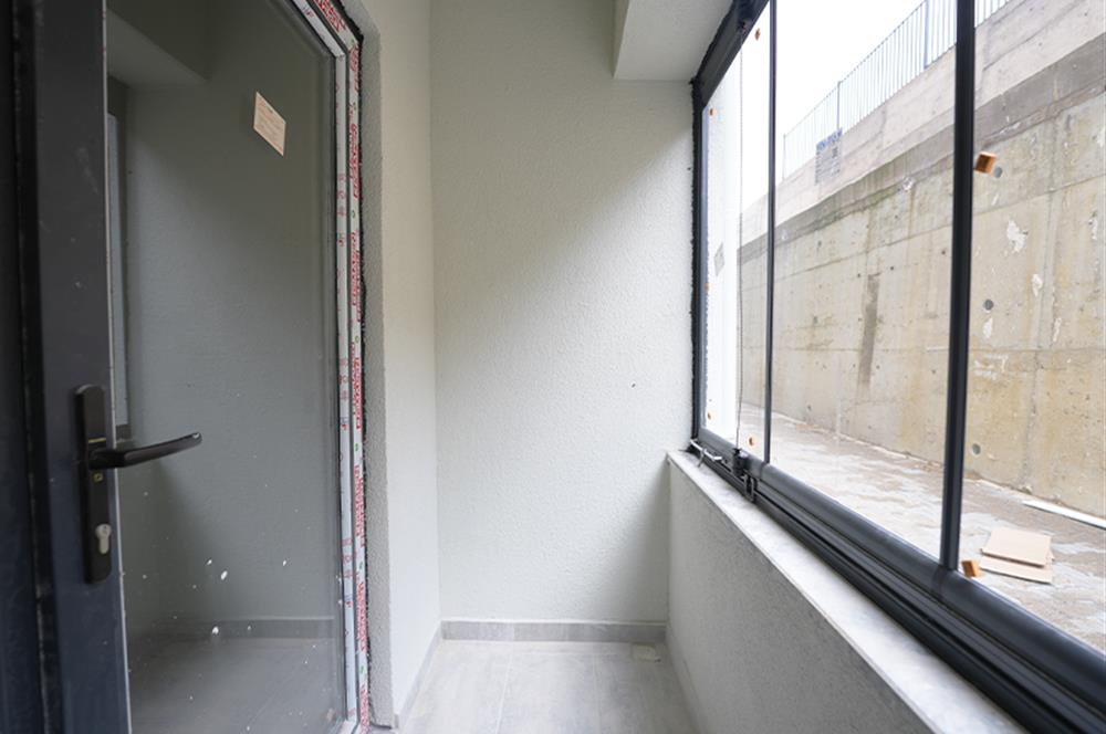 C21 Cius; Hisar’da Özel Bahçeli, Deniz Manzaralı Sıfır 3+1 Daire