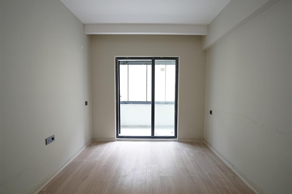 C21 Cius; Hisar’da Özel Bahçeli, Deniz Manzaralı Sıfır 3+1 Daire