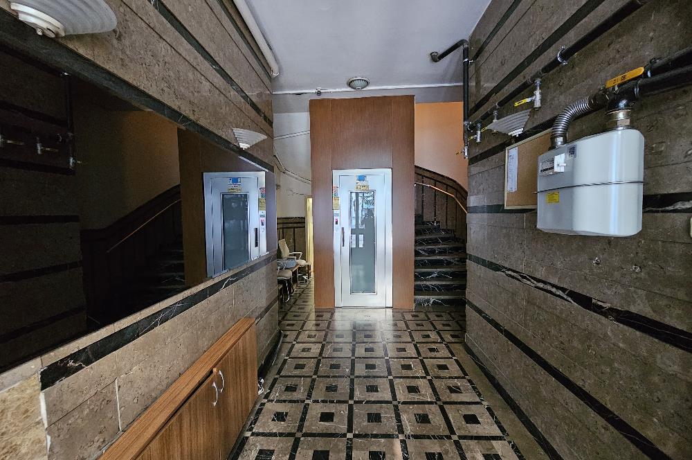 ŞİŞLİ HALASKARGAZİ CADDESİ ÜZERİNDE KİRALIK 4+1 BÜRO & OFİS