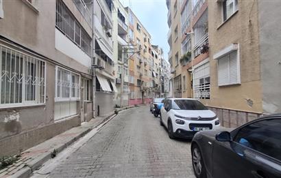 Alaybey İzbana Yürüme Mesafesinde Bakımlı 2+1 Satılık Daire