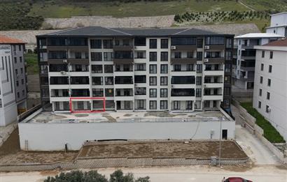 C21 Cius; Hisar’da Özel Bahçeli, Deniz Manzaralı Sıfır 3+1 Daire