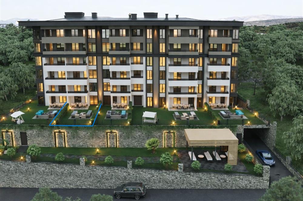 C21 Cius; Hisar’da Özel Bahçeli, Deniz Manzaralı Sıfır 3+1 Daire