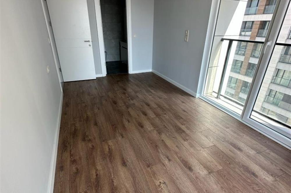 C21 ROOF'dan FİKİRTEPE TORKAM DENİZ MANZARALI 2+1 SATILIK DAİRE