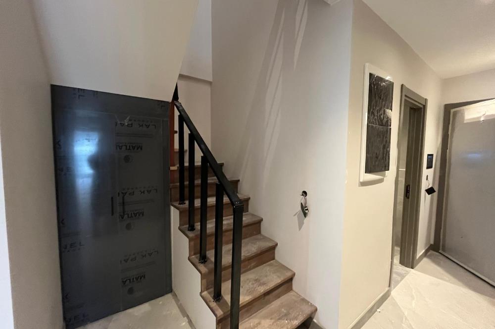 ALTINTEPE'DE DENİZ MANZARALI ULTRA LÜX ÖN CEPHE 4+1