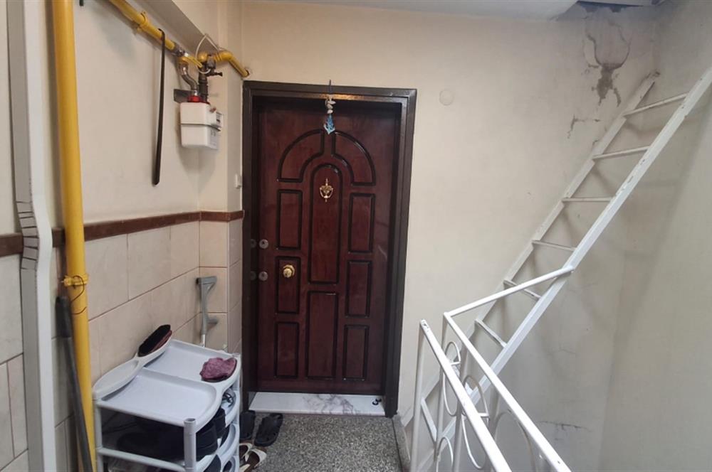 Alaybey İzbana Yürüme Mesafesinde Bakımlı 2+1 Satılık Daire