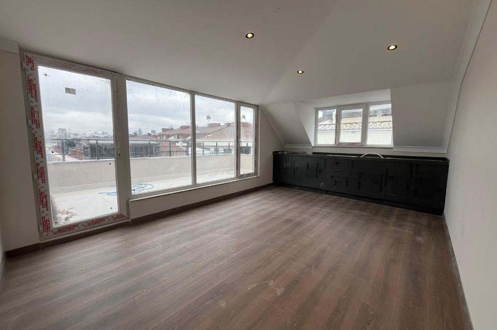 ALTINTEPE'DE DENİZ MANZARALI ULTRA LÜX ÖN CEPHE 4+1