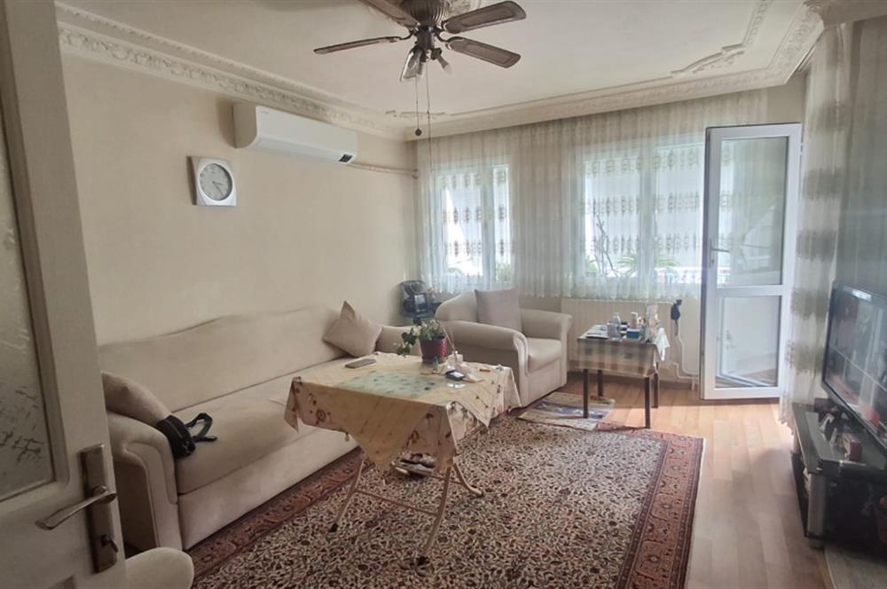 Alaybey İzbana Yürüme Mesafesinde Bakımlı 2+1 Satılık Daire