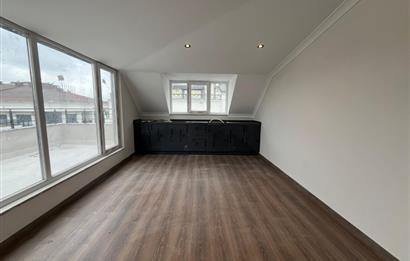 ALTINTEPE'DE DENİZ MANZARALI ULTRA LÜX ÖN CEPHE 4+1