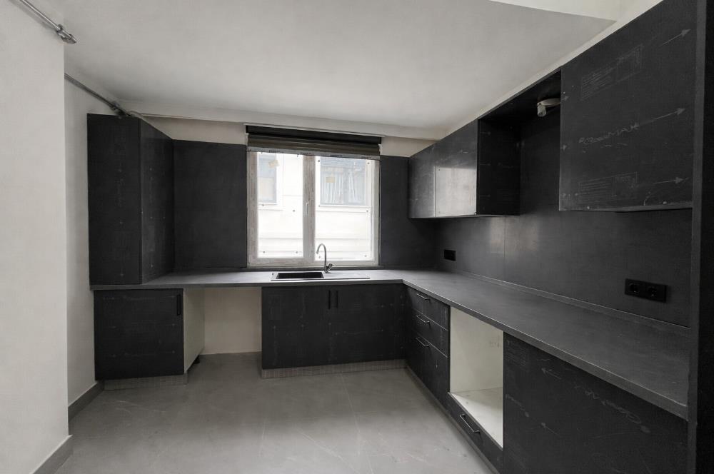 ALTINTEPE'DE DENİZ MANZARALI ULTRA LÜX ÖN CEPHE 4+1