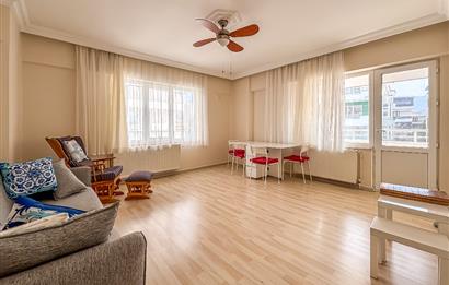 Çınarcık Karpuzdere’de Site İçinde, Asansörlü, 2 Balkonlu 2+1 Satılık Daire