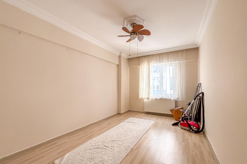 Çınarcık Karpuzdere’de Site İçinde, Asansörlü, 2 Balkonlu 2+1 Satılık Daire