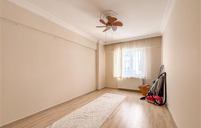 Çınarcık Karpuzdere’de Site İçinde, Asansörlü, 2 Balkonlu 2+1 Satılık Daire