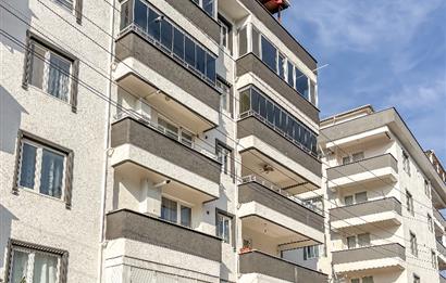 Çınarcık Karpuzdere’de Site İçinde, Asansörlü, 2 Balkonlu 2+1 Satılık Daire