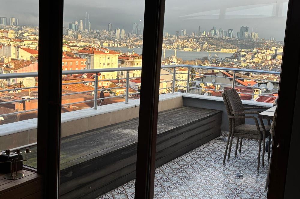 Üsküdar'da Eşsiz Manzaralı Dubleks- Fiyat Düştü! Price Reduced!