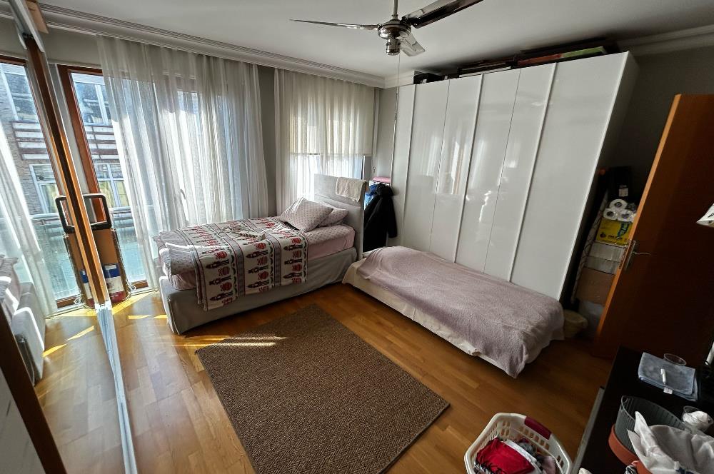 Üsküdar'da Eşsiz Manzaralı Dubleks- Fiyat Düştü! Price Reduced!