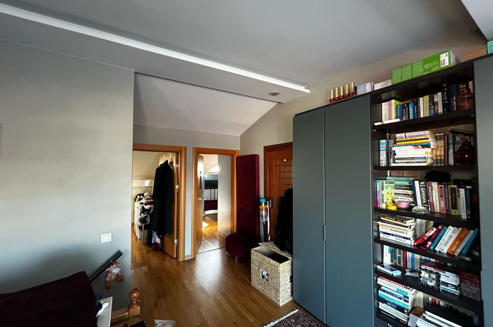 Üsküdar'da Eşsiz Manzaralı Dubleks- Fiyat Düştü! Price Reduced!