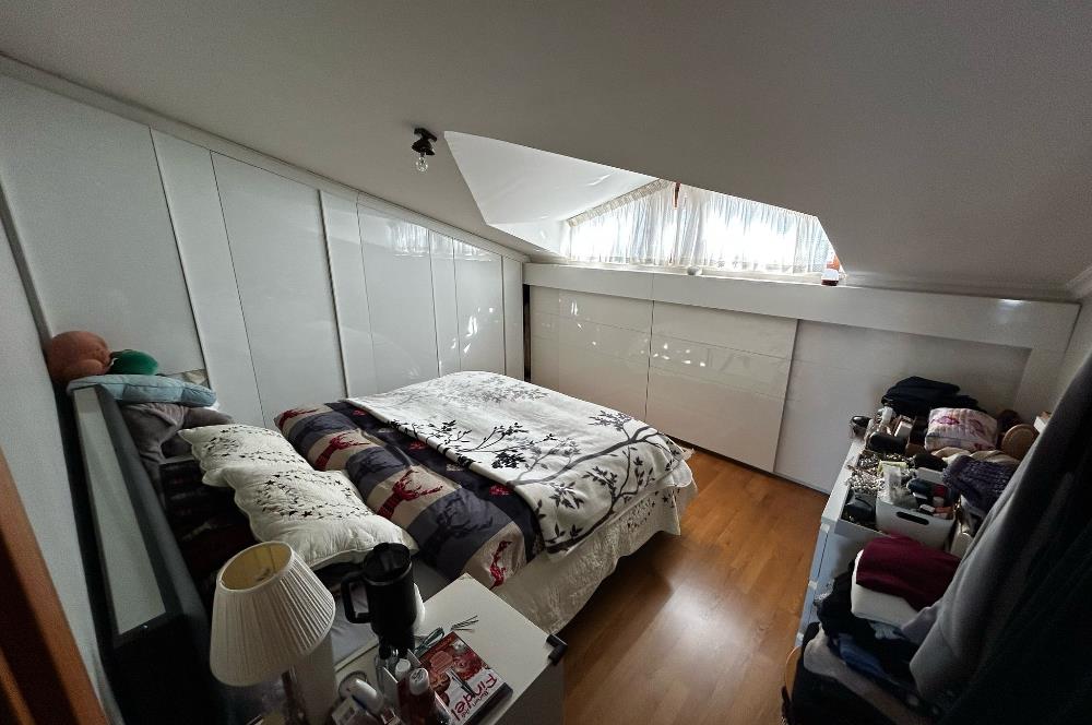 Üsküdar'da Eşsiz Manzaralı Dubleks- Fiyat Düştü! Price Reduced!